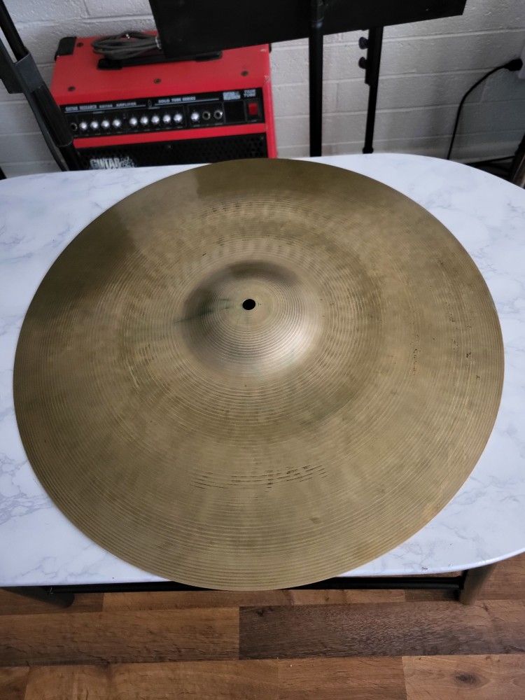 Avidas Zildjian Ride Cymbal, 20"