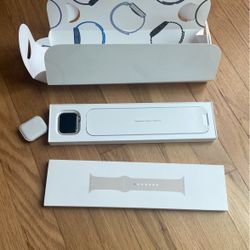 Apple Watch Series 7 41mm With GPS
