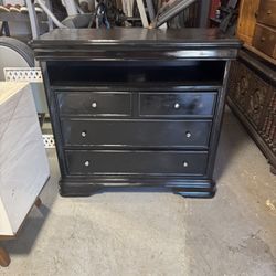 This Is One Beautiful, Nice Day. It Would Look Good In Your Living Room Or Your Bedroom.