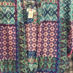 Medium Coverup Like New. 