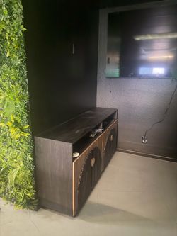 Tv stand/dresser