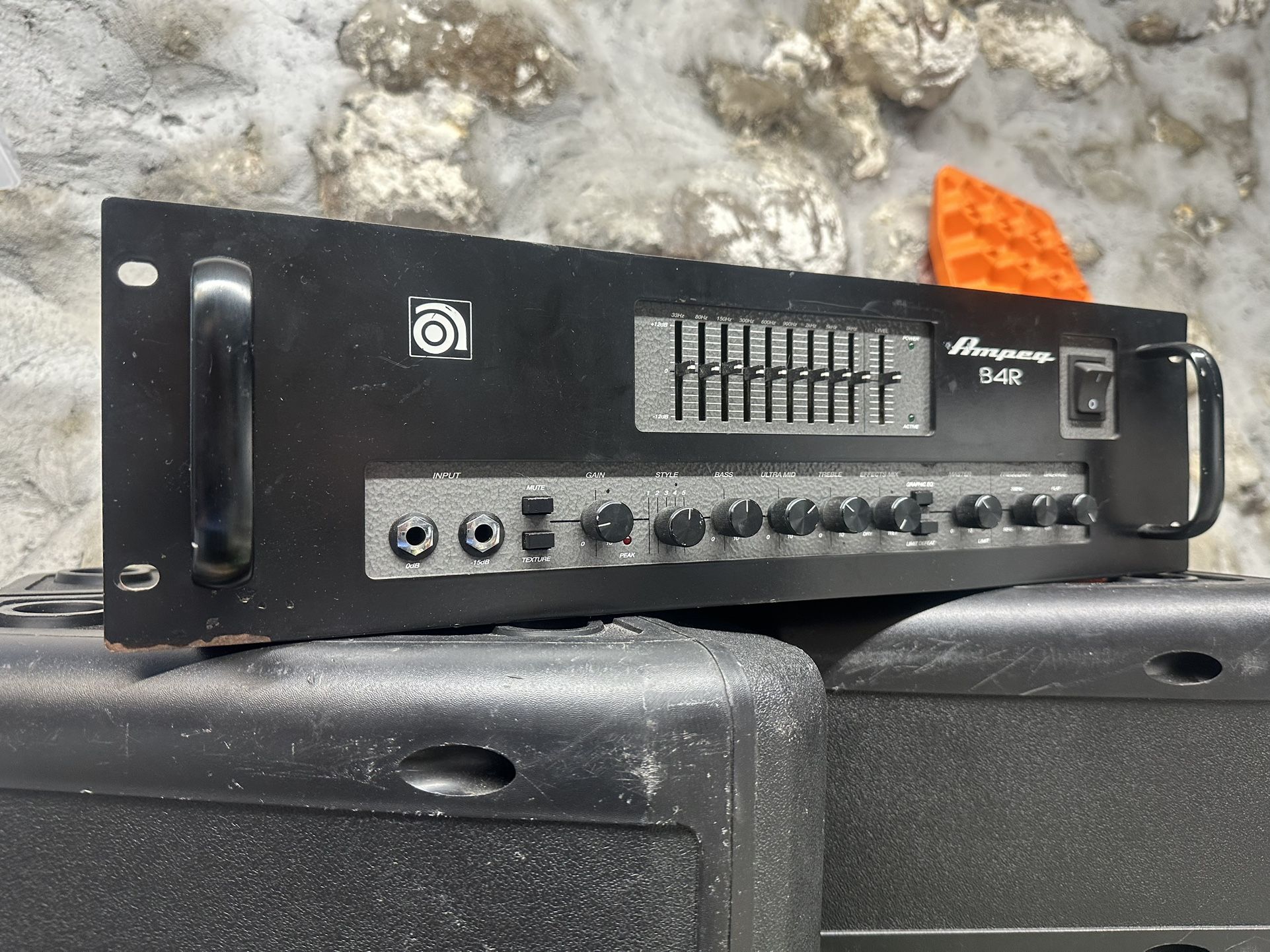Ampeg B4R