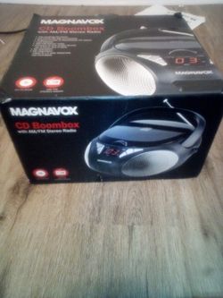 Magnavox Cd Boom With  Am /Fm Stereo Radio