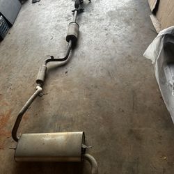 2012 - 2018 FORD FOCUS FUSION 2.0L FWD GENUINE GASOLINE EXHAUST MANIFOLD OEM
