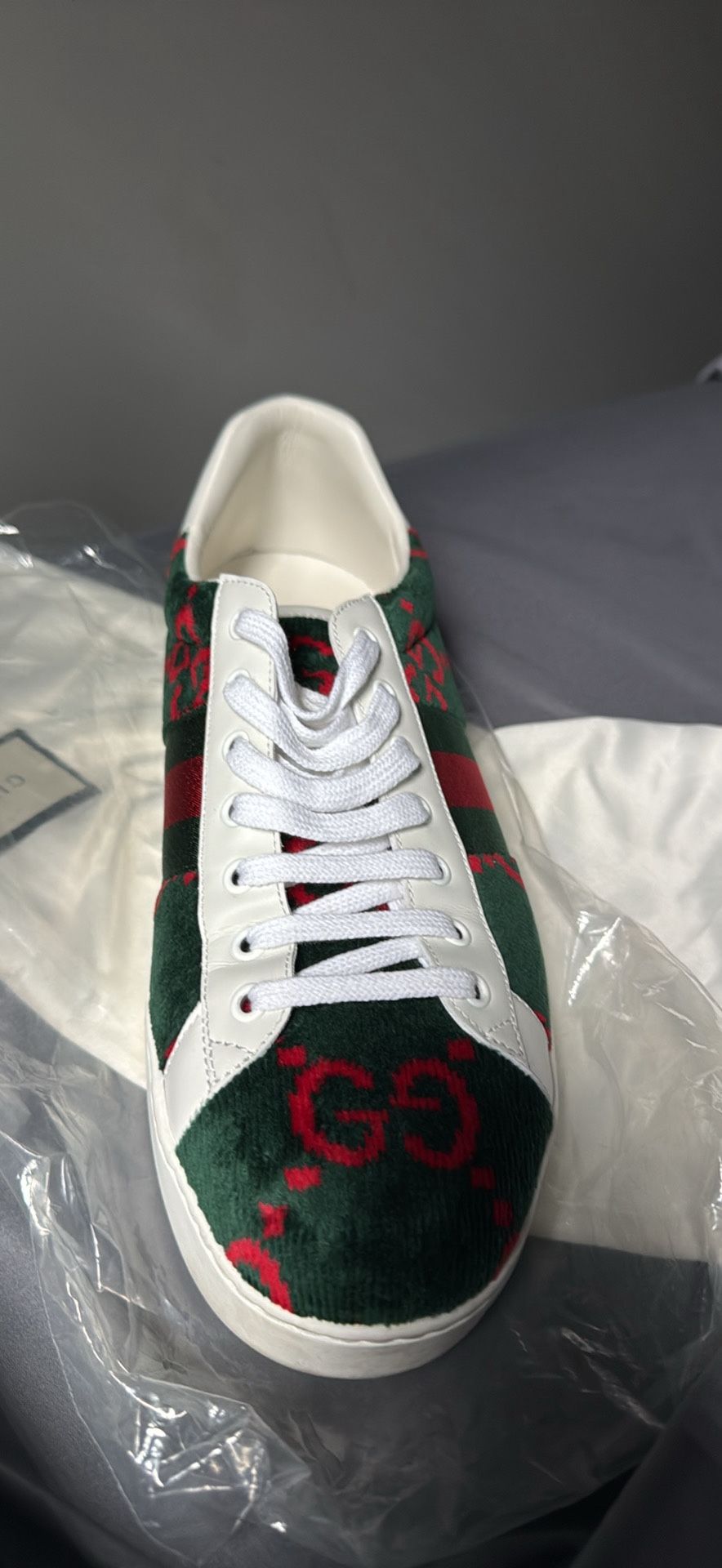 Gucci shoe Size 13