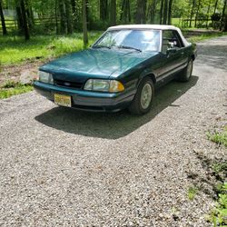 1990 Mustang