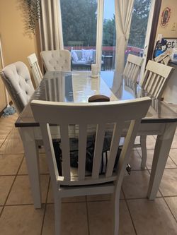 White expresso dinette set