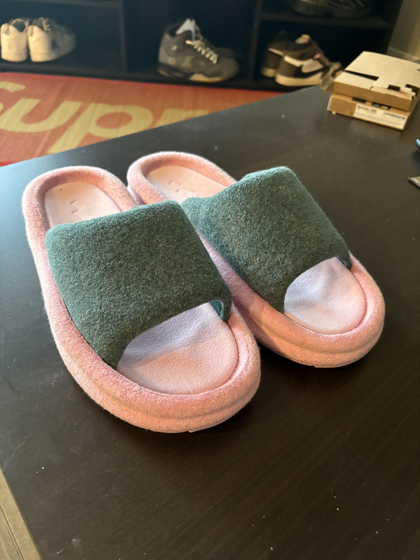 SKYLRK “Justin Bieber” Brand Slides Size 13M
