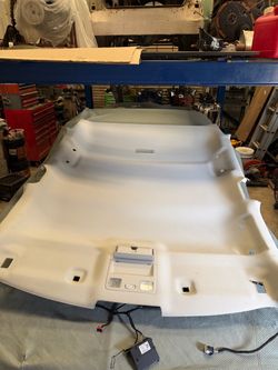 2022 Ford Maverick headliner with parts