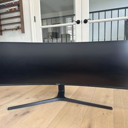 Samsung 49” Curved Dual QHD Computer Monitor, USB-C, DisplayPort, HDMI, 120Hz