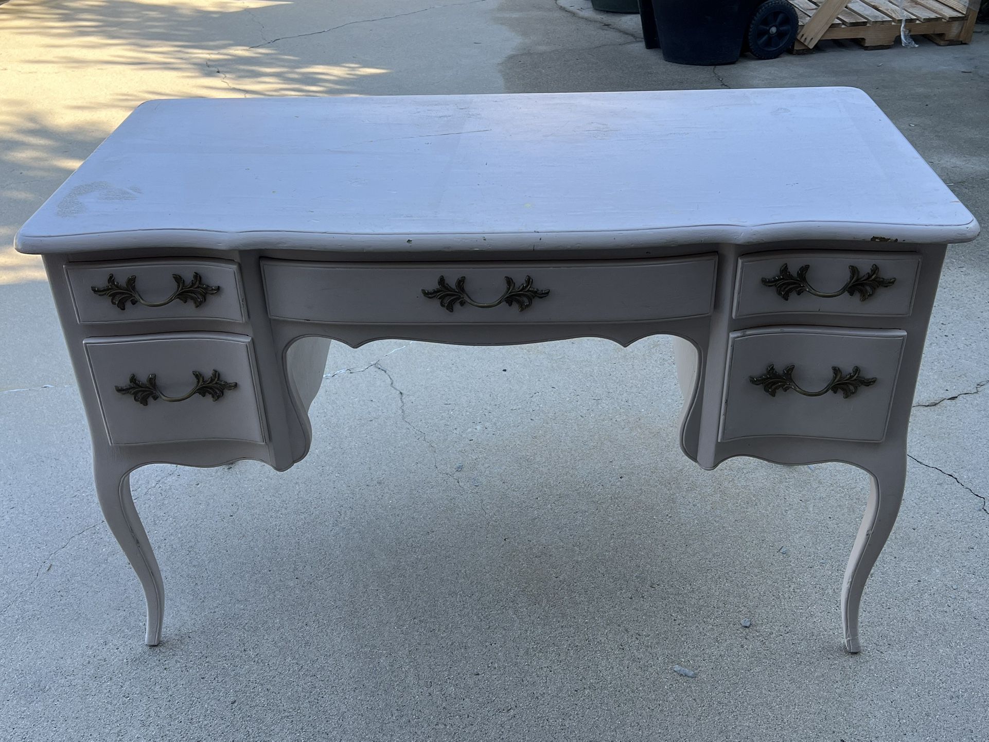 Antique Vanity Table