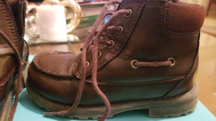 Kids boots