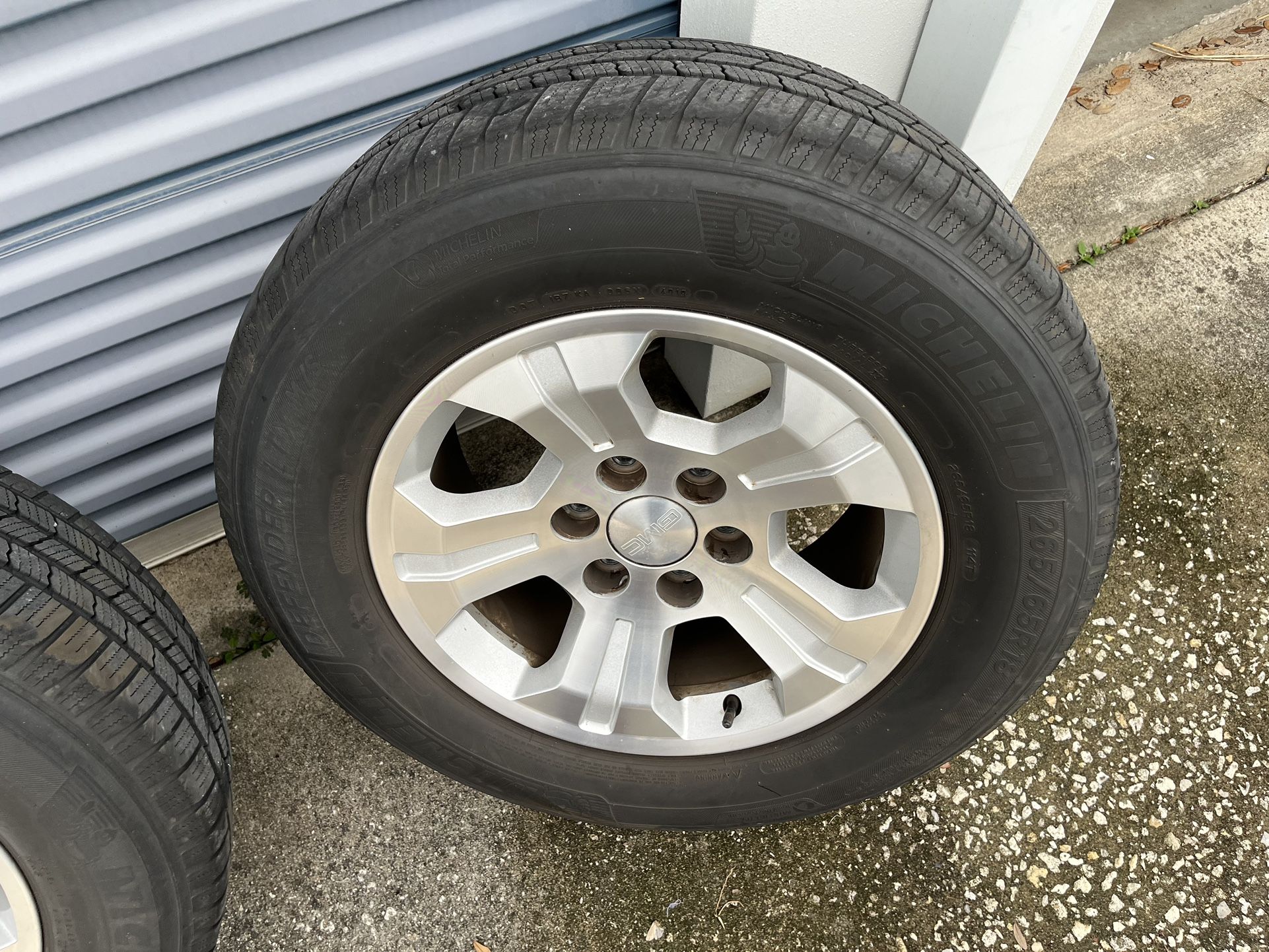 GMC Rims And Tires for Sale in Clermont, FL OfferUp