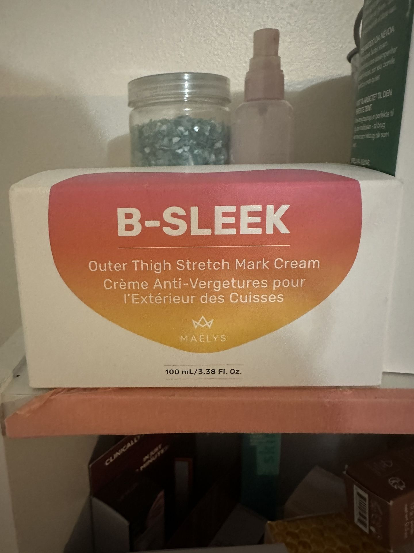 MAĒLEYS B-SLEEK