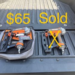 NEW RIDGID Pneumatic 16-Gauge 2-1/2 in. Straight Finish Nailer w/CLEAN DRIVE Technology