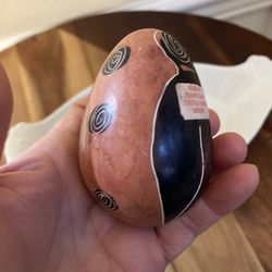 Vintage Hand Carved Stone Egg Fro Kenya 3.5”