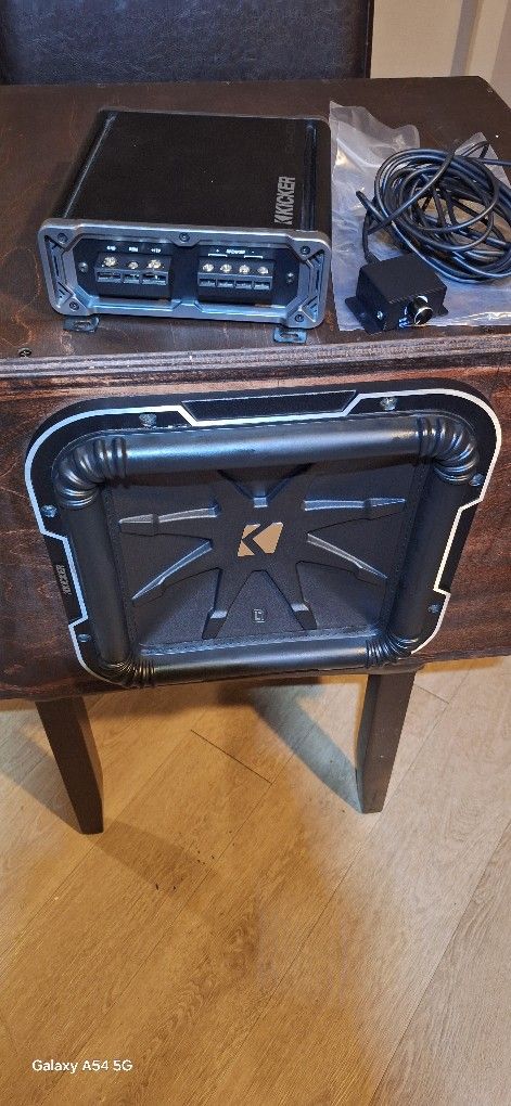 12 Inch Kicker L7 Q KICKER AMPLIFIER 400 WATTS