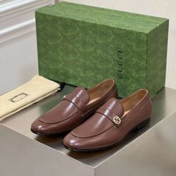 Amazing Shoes Gucci Brown Size 11