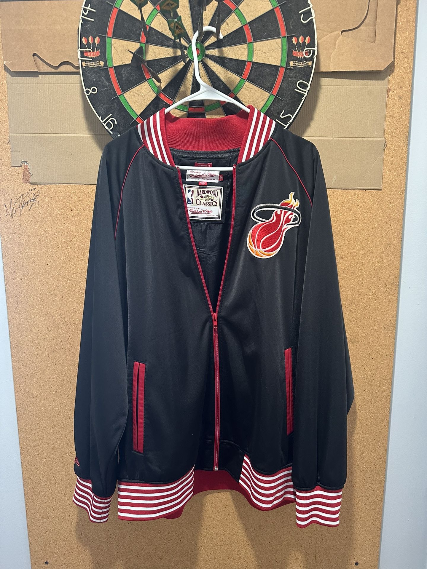 2XL Mitchell & Ness Hardwood Classics Miami Heat Full Zip Track Jacket
