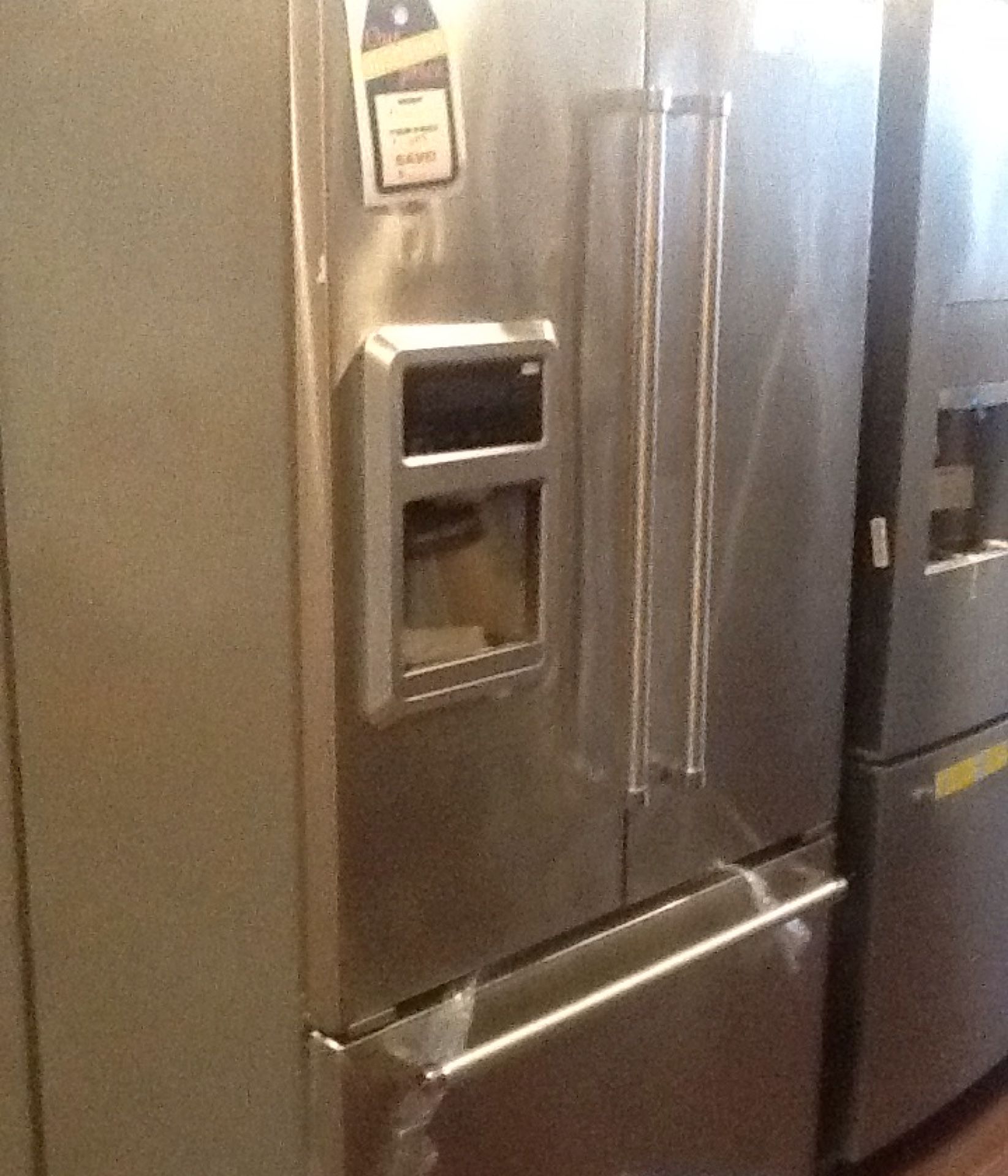 New open box kitchen aid refrigerator KRFC400ESS