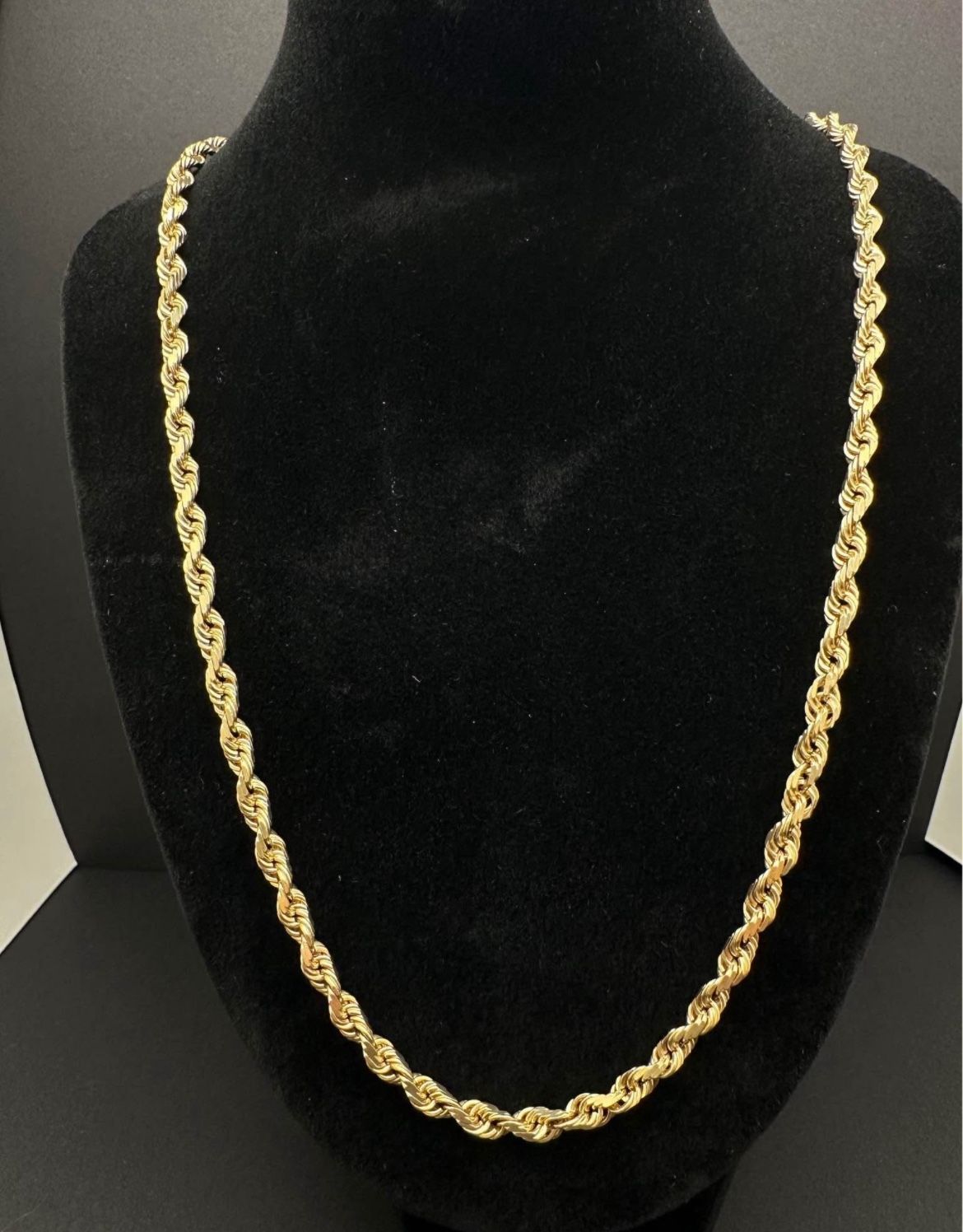 10k Gold rope chain