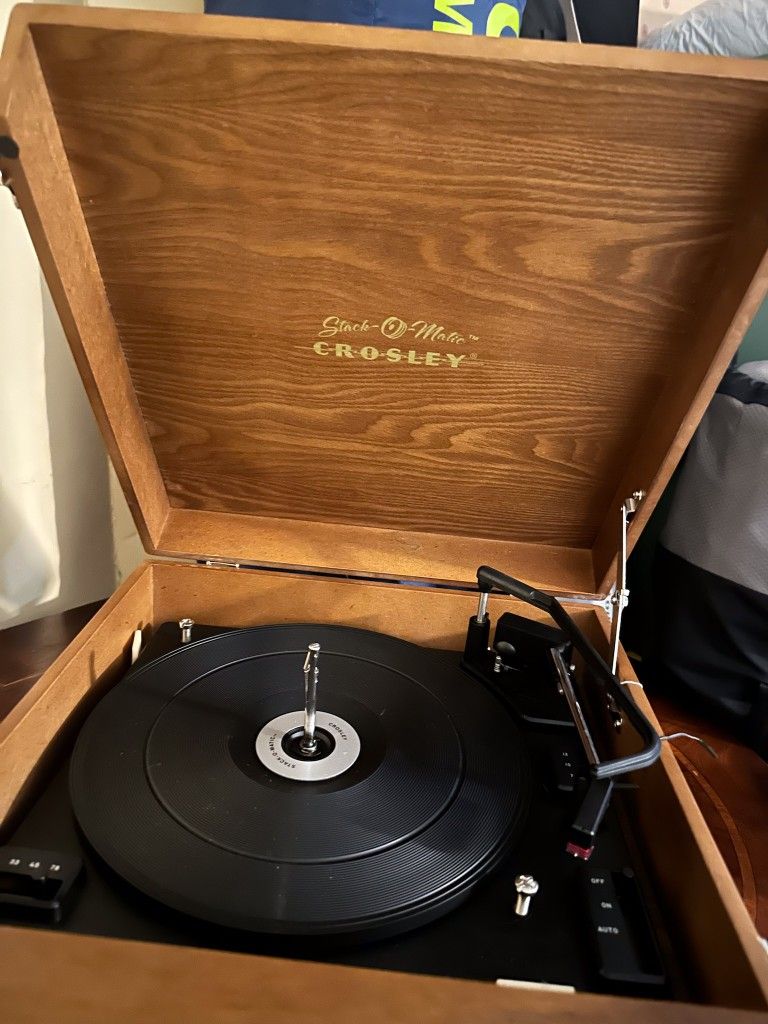 Stack O Matic (Crosley) Antique Record Player