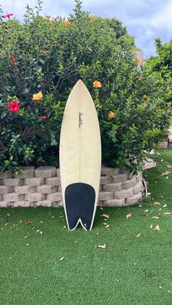 Surfboard Pendoflex 67” (see dimensions in photo)