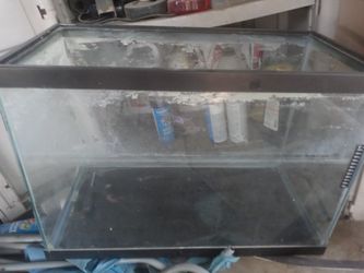 10 gallon fish tank with stand