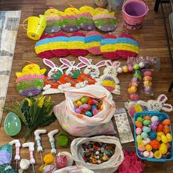 TONS OF EASTER STUFF!! ALL YOU NEED FOR A BIG PARTY!!