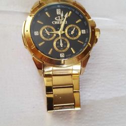 Gold Watch Needs Battery 