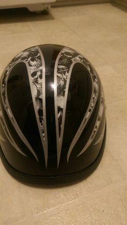 Skull helmet with flames