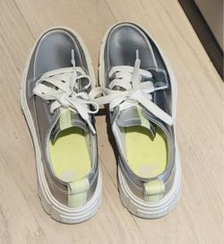 Sorel Platform Sneakers - Caribou X - Women’s Size 8 - Luminous Lime/Sea Salt