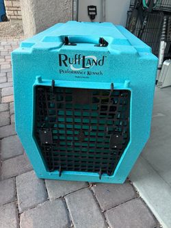 Large Ruffland Kennel