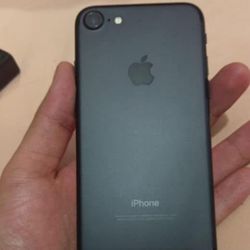 iPhone 7 Unlocked 