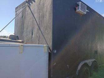Large Trailer