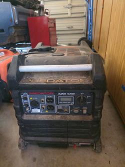 Predator 3500w "Super Quite"  generator /inverter used once runs perfect