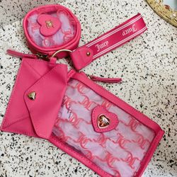 Juicy Couture Wristlet 