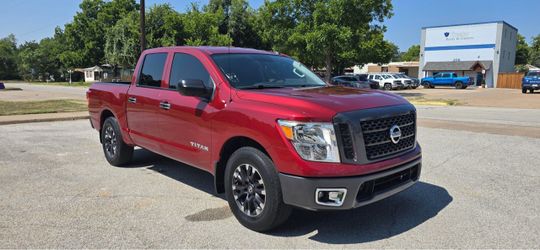 2019 Nissan titan