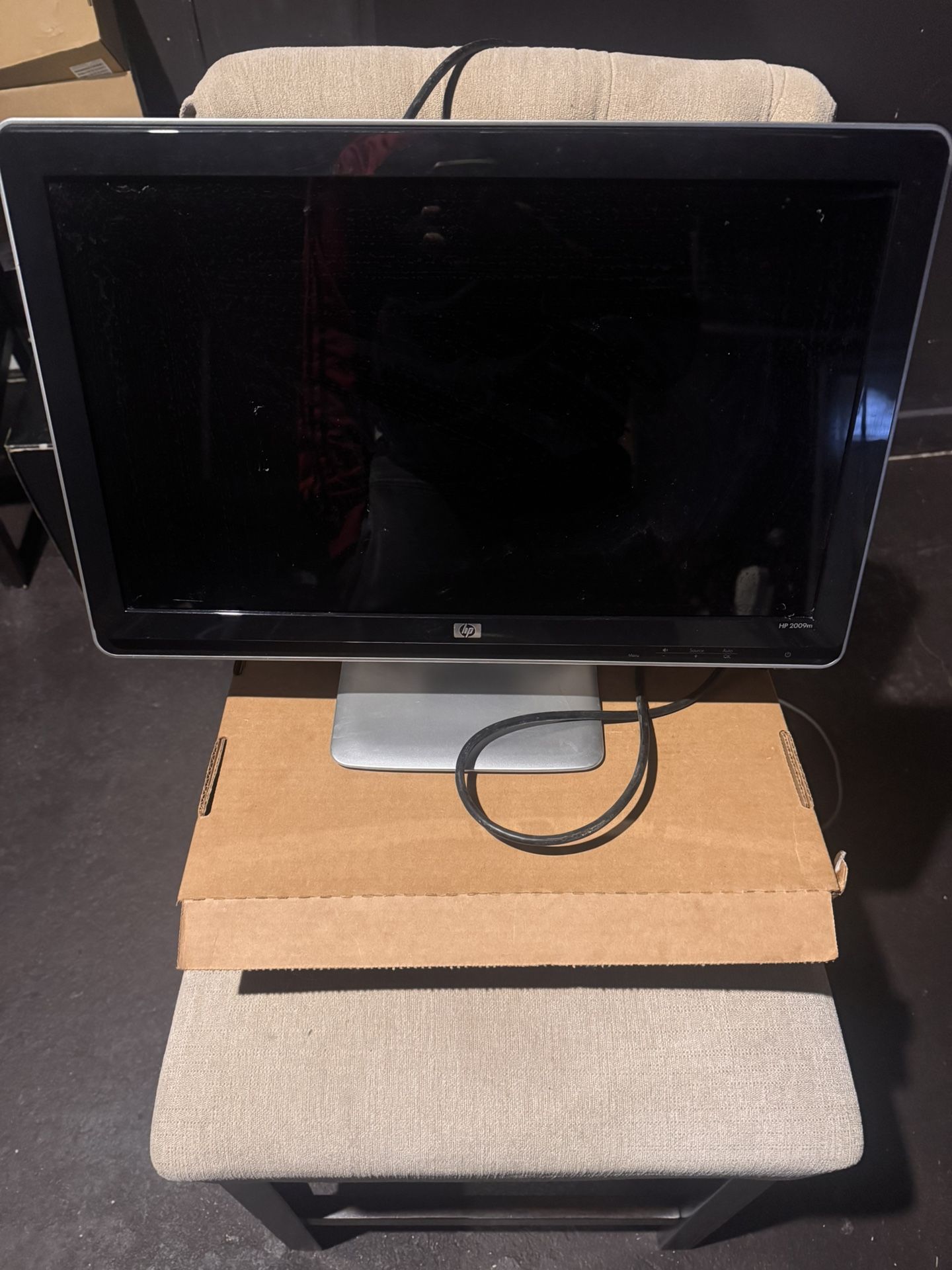 Hp 16 Inch Monitor 