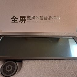 Streaming Media Smart Rearview Mirror