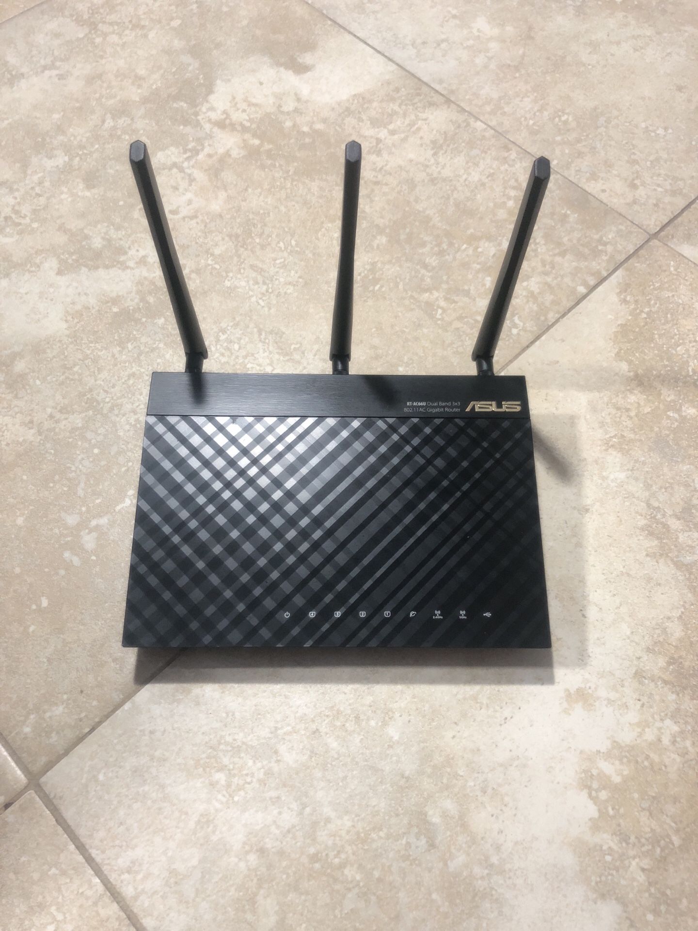 Asus Dual Band Router RT-AC66U