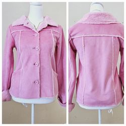 Size 10 Gymboree Pink Fuzzy Fur Lined Faux Suede Button Up Little Girls  Winter Coat Jacket. 100% Polyester.

Measures 15.5" (31") Pit to Pit, No Stre