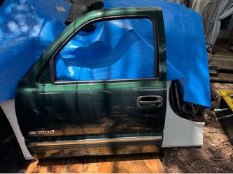 99-2006 Chevy Silverado door