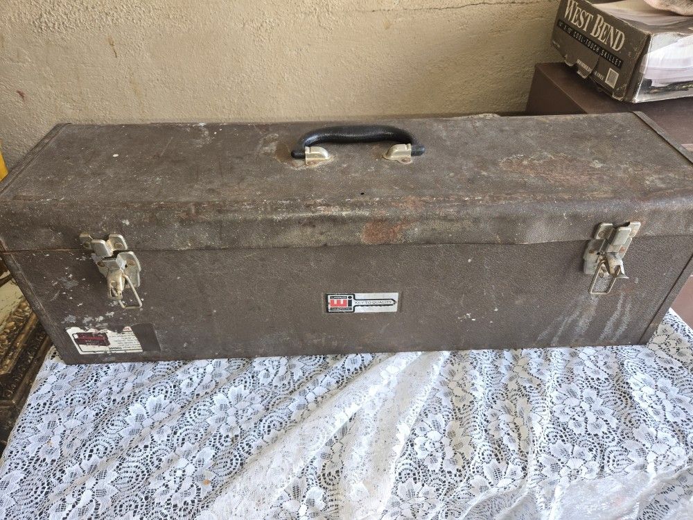 Metal Tool Box
