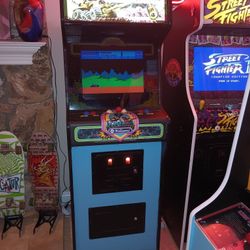  Vintage Arcade Game 1982
