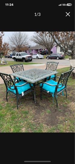Patio set
