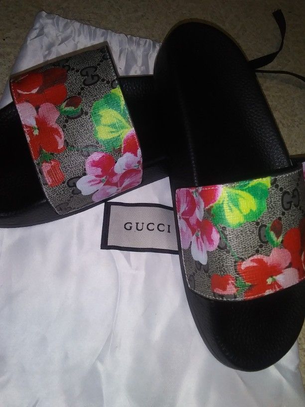 Gucci Bloom Slide Sandals for Sale in Marietta GA OfferUp