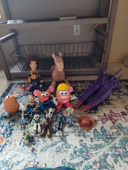 Toy  Story  &  Lightyear  lot  "Open to trades"