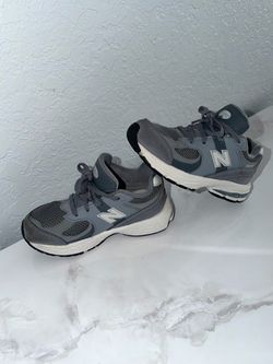 New Balance Kids Sneakers Gray