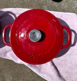 Tower Red Enameled Cast Iron Dutch Oven